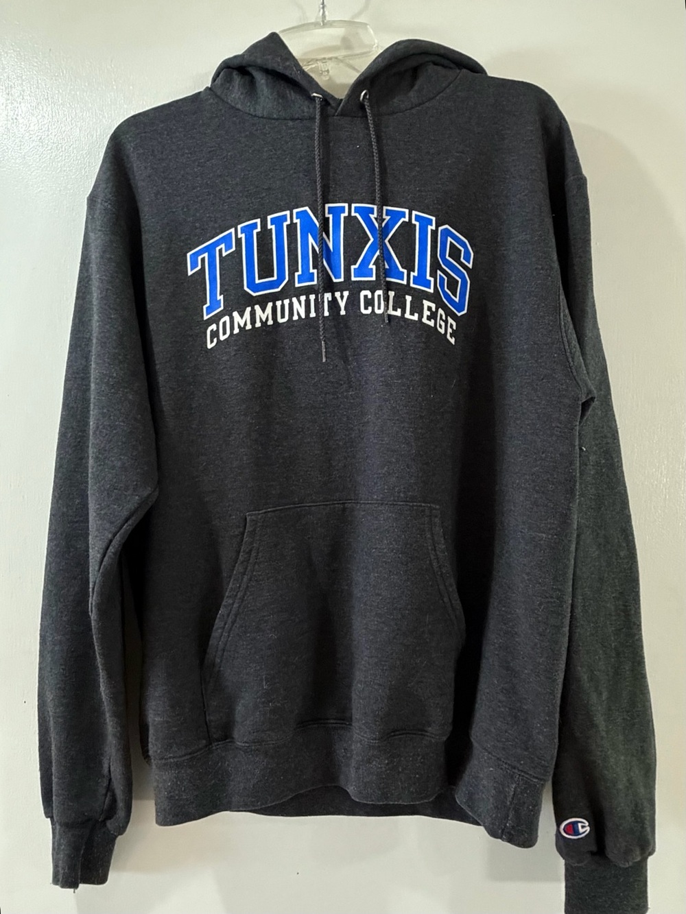 Champion Tunxis Community College Hoodie Mens Size Medium